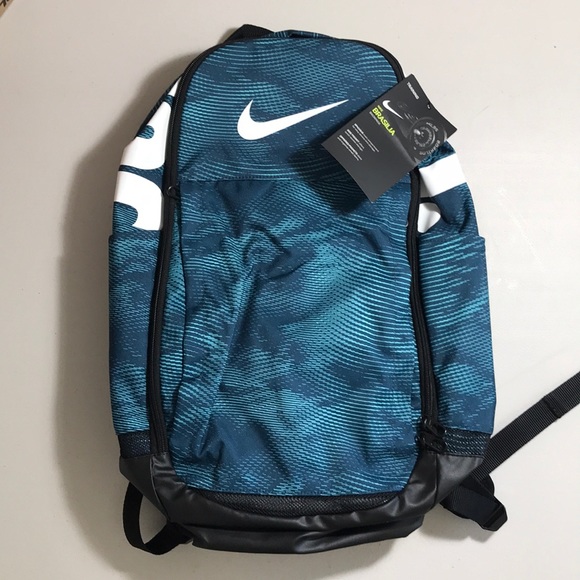 Nike Brasília Backpack XL - Picture 2 of 6